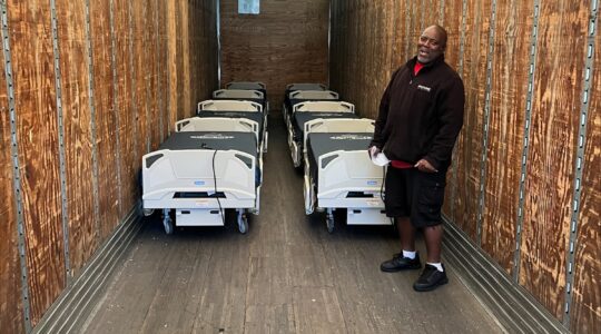 Hospital beds donated to Vision Africa